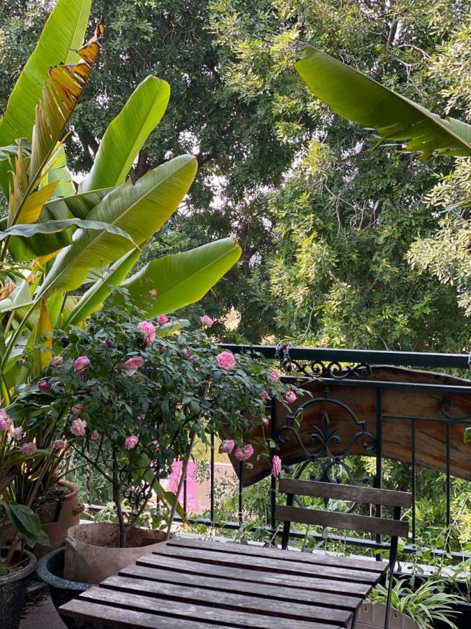 Rustic House Apartment Hanoi Bagian luar foto